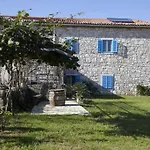 Daire In With Balcony, Air Conditioning, Wifi, Washing Machine 4982-10 Funtana