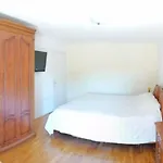 In With Balcony, Air Conditioning, Wifi, Washing Machine 4982-10 Funtana