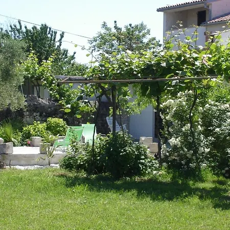 In With Balcony, Air Conditioning, Wifi, Washing Machine 4982-10 Daire