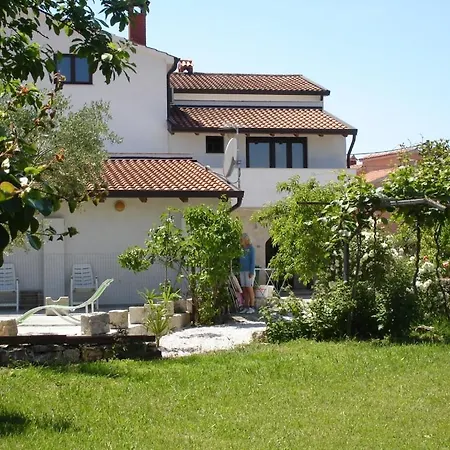 In With Balcony, Air Conditioning, Wifi, Washing Machine 4982-10