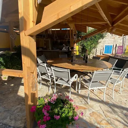 In With Balcony, Air Conditioning, Wifi, Washing Machine 4982-10 Daire *